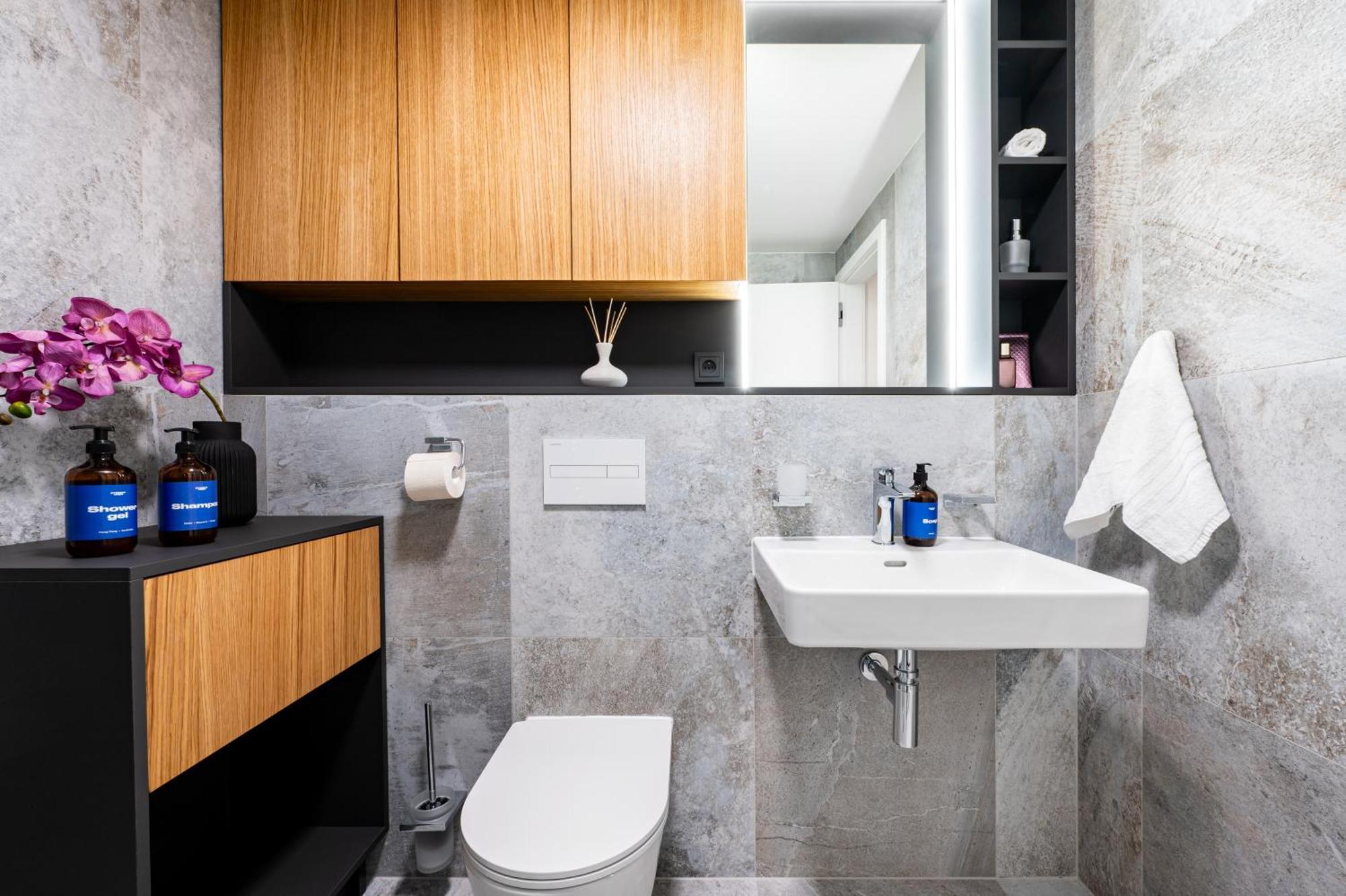 Prague Days - Studio - Terrace - Private Parking Екстер'єр фото